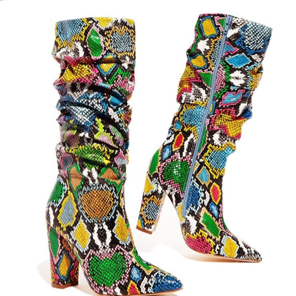 Block Snake Print Cowgirl Heels - Picture 1 of 3